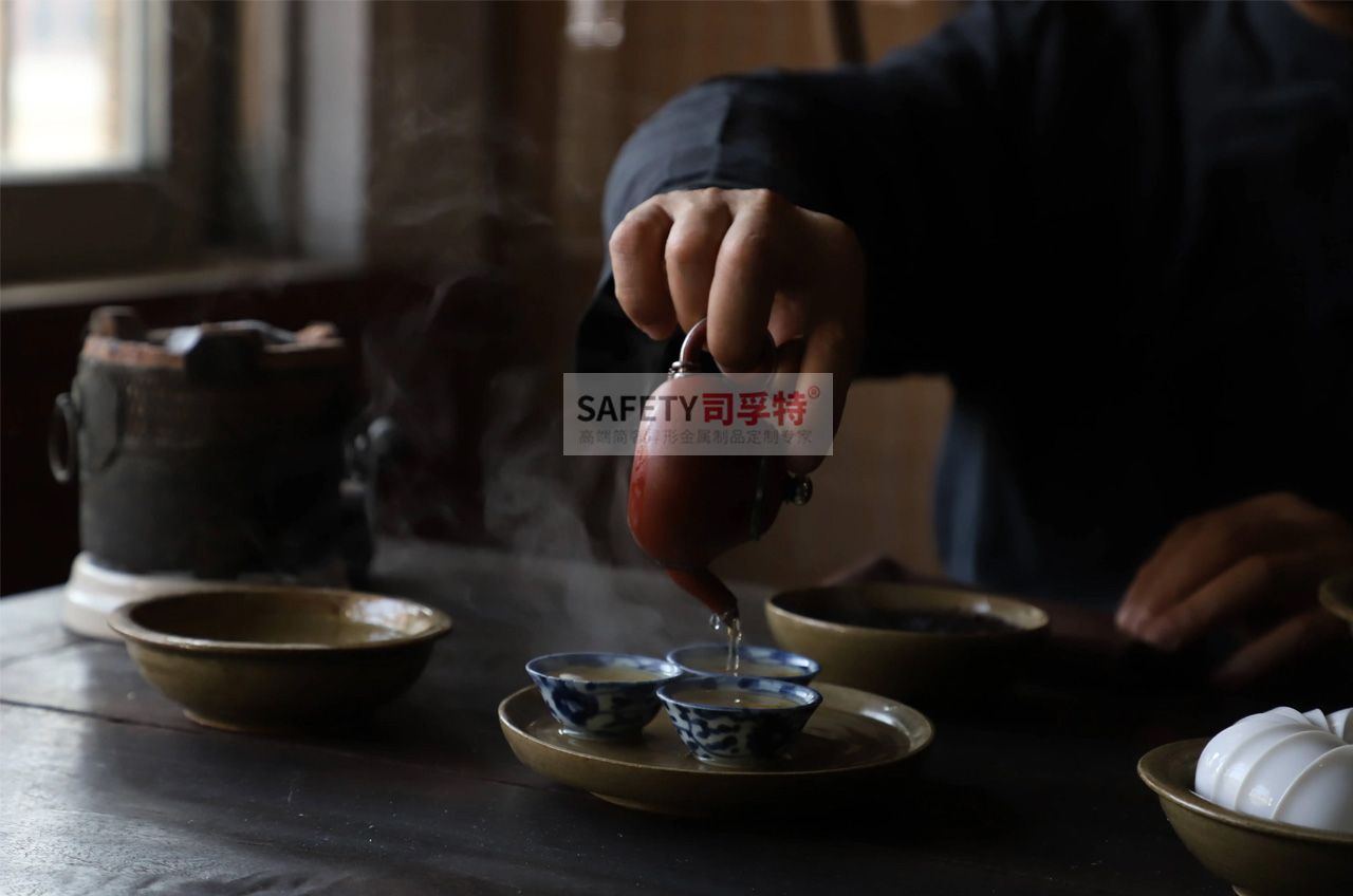 “圍爐煮茶”為什么火？年輕人追捧是有原因的-司孚特圍爐茶桌(圖3)